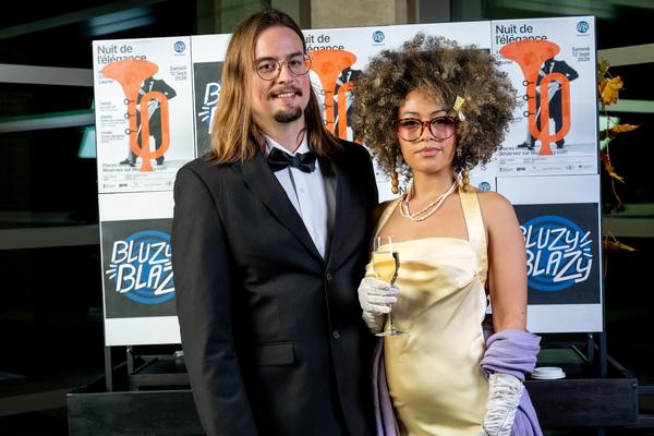 Invités heureux à la Nuit de l'élégance Bluzy Blazy, photo 102 de 155