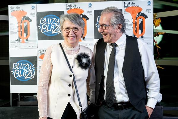 Invités heureux à la Nuit de l'élégance Bluzy Blazy, photo 117 de 155